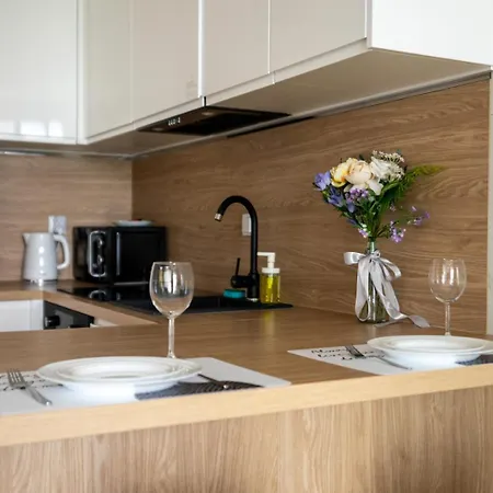 Apartment 8th Floor Wlochy - Balcony, Workspace - By Rentujemy Warsaw