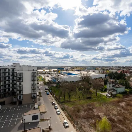 Apartment 8th Floor Wlochy - Balcony, Workspace - By Rentujemy